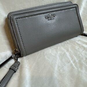 NWOT Kate Spade NY Grove Street Anita Double Zippered Wallet Wristlet Gray